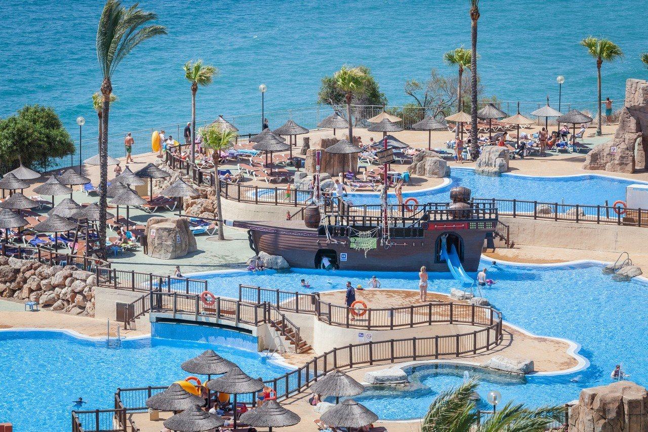 Holiday World Resort Бенальмадена Экстерьер фото